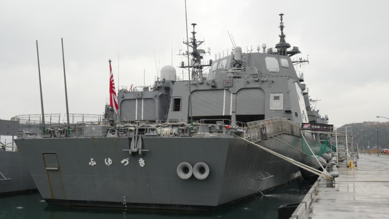 DD-118 ふゆづき（舞鶴港）の写真
