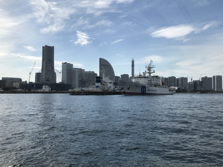 PL-31 いず(2代)（横浜港）の写真