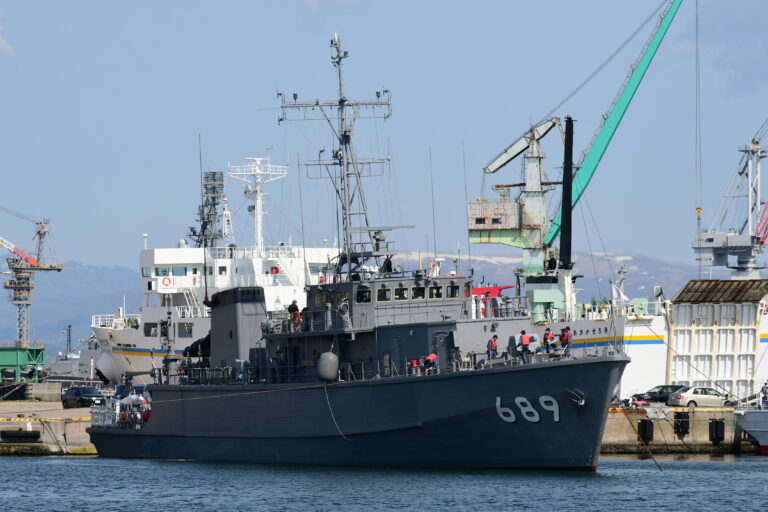 MSC-689 あおしま（函館港で撮影）
