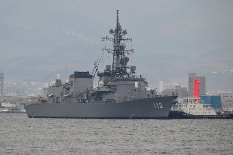 DD-112 まきなみ（函館港）
