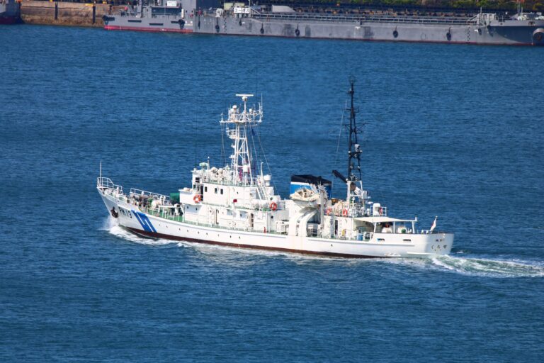 PM-13 くろせ（呉港）