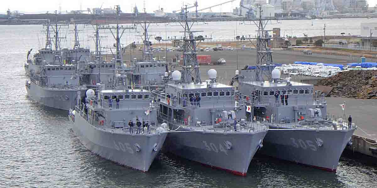 海自、伊勢湾で艦艇15隻による機雷戦訓練・掃海特別訓練を実施　2月1日から10日まで