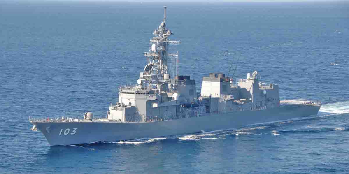 護衛艦ゆうだち、ベンガル湾でインド海軍コルベット「コーラ」・インドネシア海軍フリゲート「ブン・トモ」と共同訓練