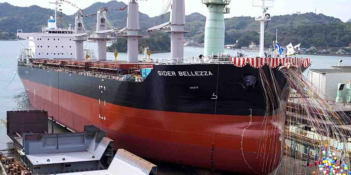 内海造船、因島工場で40,000載貨重量トン型一般貨物船「SIDER BELLEZZA」を進水