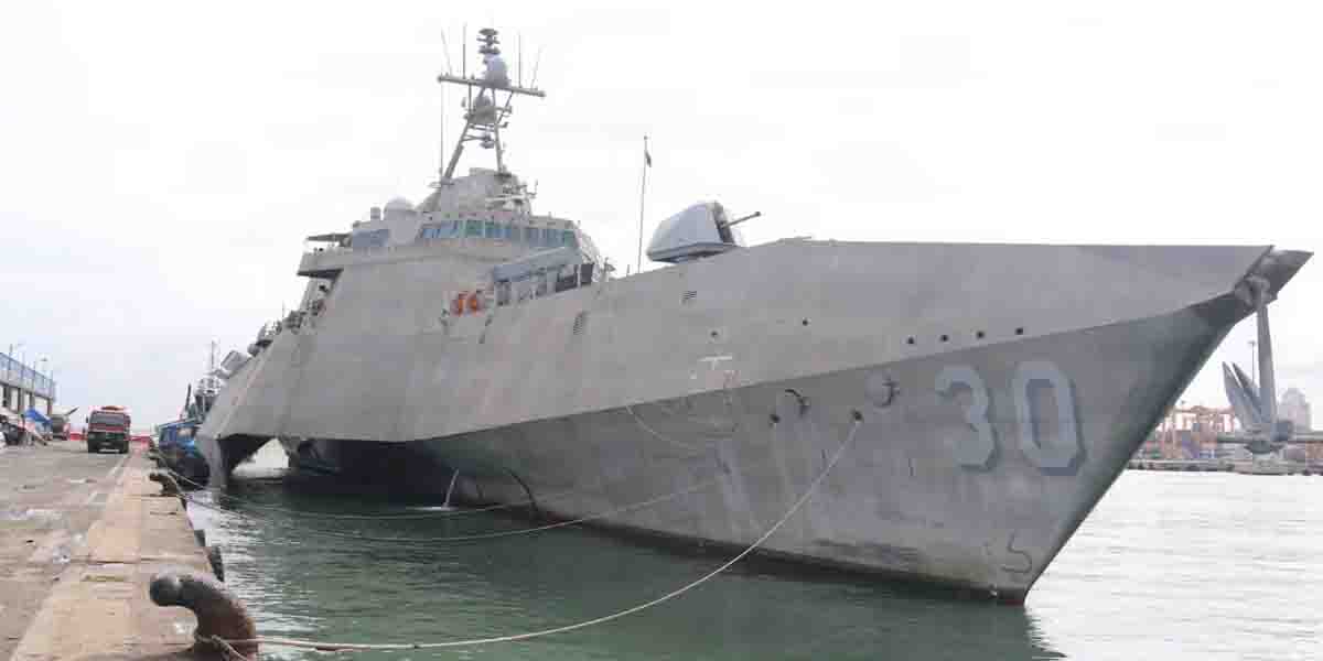 米インディペンデンス級沿海域戦闘艦「キャンベラ」、スリランカ・コロンボに寄港