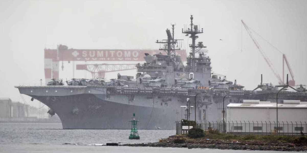 米ワスプ級強襲揚陸艦「マキン・アイランド」など3艦、横須賀に入港　10月26日
